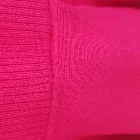 Express Barbie Pink Knit Skirt with Ruffle Hem - Picture 7 of 9